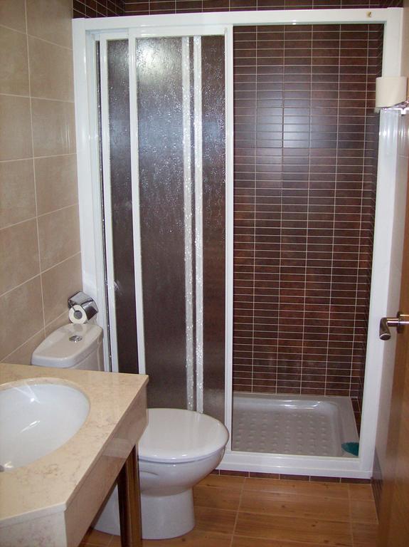 Hostal Muralla Plasencia Δωμάτιο φωτογραφία